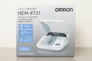【未使用】 OMRON オムロン上腕式血圧計 HEM-8731 ヘルスケア 測定器 3I946