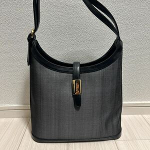 LUNA BORSA ルナボルサ レディース 肩掛け ワンショルダーバッグ トートバッグ レザー ナイロン 黒 ブラック グレー ロゴ 高級 ブランド