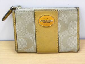 ●COACH コーチ　小銭入れ　コインケース　キーリング付き　中古●キ-423