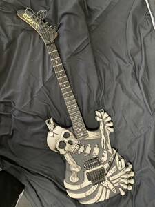 Christspher Wood Guitar J.L SKULL