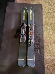 ○EW8763 サロモン　salomon sb NINE 90cm ファンスキー ショートスキー ○