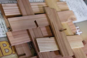 ヒノキ材 檜 端材 板 小片 / おせち仕切り部分 / 工作に 木工材料 ◇。