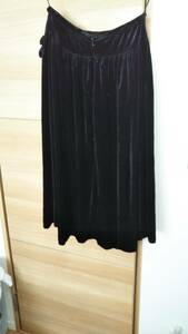 即決　インゲボルグ　黒色スカート　ピンクハウス　ポリエステル100%　レディースファッション　婦人服