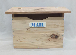 ♪木製郵便受けの　組立キットです。　手作りしませんか　♪