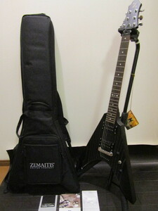 ■ギターZEMAITIS Vシェイプ『 ZVWA22』2020～22年頃製 黒　美品　ソフトケース付 ゼマイティス