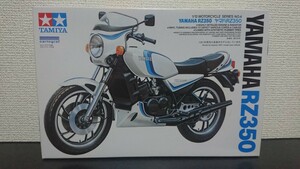 タミヤ 1/12 ヤマハ RZ350 カルトグラフ