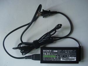 SONY VAIO PC用ACアダプタ VGP-AC19V48 19.5V 3.3A（送料200円）