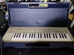【 YAMAHA ヤマハ】PORTA SOUND pc-100 動作未確認　現状扱い　ヤマハキーボード 電子ピアノ　検 Roland