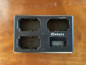 OXKERS SONY ソニー NP-FZ100 互換バッテリー用 充電器 USB 急速充電 α アルファ A9, A7R III A7R Mark3 A7 III A7 Mark3
