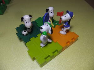 MacDonald　マクドナルド　スヌーピー　Snoopy　４種セット　ハッピーミール　マックトイ　TOY　ハッピーセット　Ｍａｃ　ピーナッツ