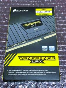 CORSAIR VENGEANCE LPX DDR4-3200 8GB 2枚セット 計16GB 中古品 型番：CMK16GX4M2E3200C16