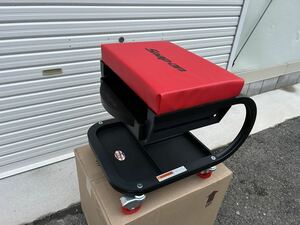 スナップオン　シートクリーパー　レッド　作業イス　新品　Snap-on