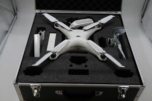 ☆全額返金保証！最速発送！【DJI ドローン Phantom 4 Pro+ V2.0 通電確認済 専用ケース付 フライト回数70回】☆（202404-30584-kaitori）