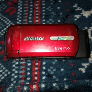 Victor （ビクター）デジタルビデオカメラ GZ-760R 本体、バッテリーのみ