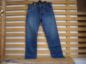 Abercrombie & Fitch ROLLINS LOW RISE SKINNY /スキニ― （ローライズ）/W 32/フロントボタン /ダメージ加工 