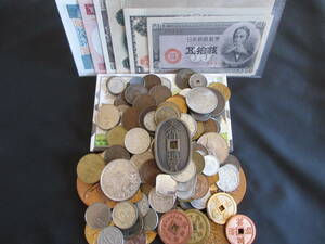 古銭　メダルいろいろ、ジャパンコインセット、ミント銘板、近代銭、外貨、千円銀貨、古紙幣、絵銭、昭和記念貨143枚、1,05kgです①