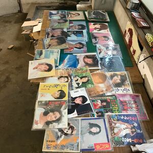 昭和 アイドル 女性 EP レコード まとめて 岩崎良美 斉藤由貴 南野陽子 菊池桃子 岡田由紀子 など 1.9kg