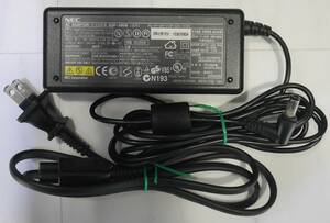 NEC 19V 3.16A 60W ADP-60DB/PC-VP-WP17/OP-520-73701/ACアダプタ/プラグ黒