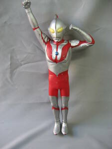 ウルトラマン（非売品？）2004年製 ソフビ フィギュア 　中古