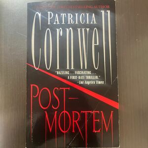 英語本　パトリシア・コーンウェル「検屍官」 Postmortem Patricia Cornwell ペーパーバック