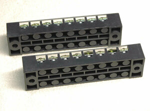 8端子2列, ２個組の端子台, ターミナル・ブロック, 600V 15A　回路 配電用品 90mm x 23mm x 17mm