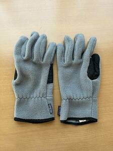 patagonia gloves グレー フリース パタゴニア