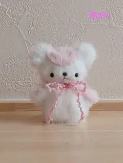 ⑪ハンドメイド　ちびくまのぬいぐるみ