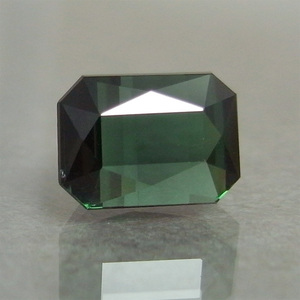 グリーントルマリン (1.62ct)