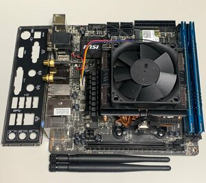 【中古】MSI A88XI AC V2 + A10-7870K 8GBメモリ2枚 パネル・CPUクーラー・Wifi有 / Mini-ITX Socket FM2+