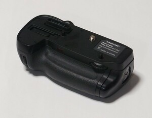 SIXOCTAVE 互換バッテリーグリップ Nikon MB-D15 D7100