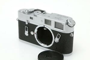 並品｜ライカ Leica M4 シルバークローム CA01-T1337-2C4 カメラ 本体 高級 leica 黒 一眼 デジタル レンジファインダー