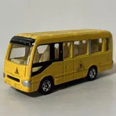 トミカ　コースター　幼稚園バス　ミニカー