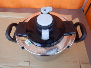 圧力鍋 送料1300円 T FAL CLiPSO 65kPa 4L made in france diffusal 中古