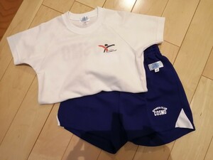 良品　コスモ スポーツ クラブ　体操着　ウェア　上下　130 140 半袖　体操服 ショートパンツ　短パン　コスモスポーツ　セット