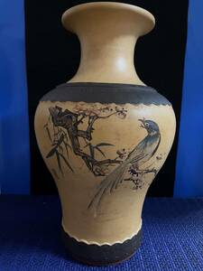 中国古盆器　中国宜興　　文革期　在落款刻　漢文花鳥図　釘彫　漢詩　花瓶　　30cm