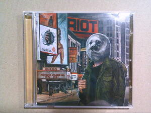 RIOT[ARCHIVES VOLUME 1:1976-1981]CD+DVD