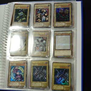 遊戯王 引退品キラカードファイル