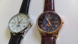 2つまとめて　オマージュ　 クォーツ　腕時計　ベルト幅　20ｍｍ　新品　未使用　送付料無料 　玩具感覚