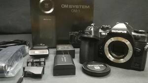 【美品♪】OLYMPUS オリンパス OM SYSTEM OM-1 ボディ 2037万画素 ミラーレス 一眼 カメラ/ブラック/動作品