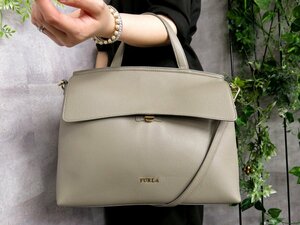 ●超美品●FURLA フルラ●NIKI ニキ●ロゴ金具●カーフ レザー 本革●2way ショルダー ハンド バッグ●グレージュ●G金具●A4●Js46000