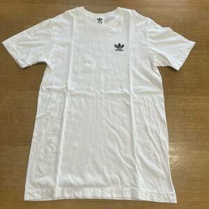 adidas*アディダス*半袖シャツ*白*160㎝