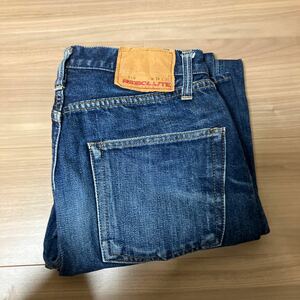 リゾルト710/中古品/格安出品/サイズW29/L31