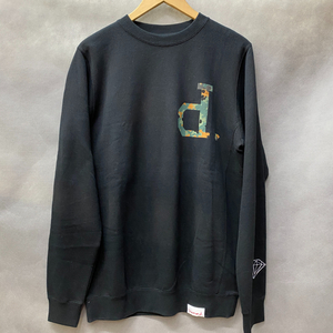 送料無料【M】Diamond Supply Co. 正規品 トレーナー crewneck ダイヤモンドサプライ ピスタグ付き d．迷彩ロゴ