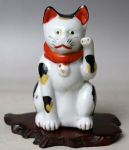 ■W-3904■時代物 豆人形 招き猫招き猫 猫置物 陶磁器 彩色 縁起物豆細工 置物■