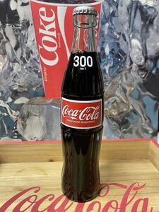★Coca-Cola Coke コカ・.コーラグッズ　 昭和の瓶コーラ300ml 未開栓　赤ラベル