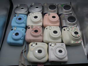 インスタントカメラ チェキ FUJIFILM instax ミッキー mini11 8 8+ 7s等 14台　100サイズ着払い