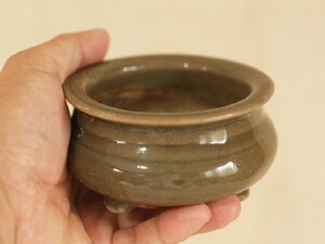 貴重 明時代 龍泉窯 黄豆釉色 七官青磁香炉10ｃｍ 中国古美術 古玩 茶葉色釉