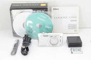 【適格請求書発行】美品 Nikon ニコン COOLPIX S3500 コンパクトデジタルカメラ シルバー 元箱付【アルプスカメラ】240416b