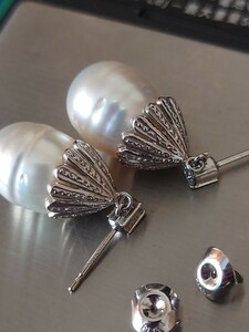 1円〜プラチナ/pt900 大粒パール/真珠　ピアス　ダイヤ　アクセサリー　ジュエリー　キャッチWGK14はおまけでつけます。