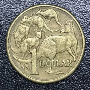 ★世界 海外 外国 コイン 硬貨！1985年！オーストラリア 1ドル/1DOLLAR 1枚！エリザベス2世 カンガルー AUSTRALIA！★管理番号1348